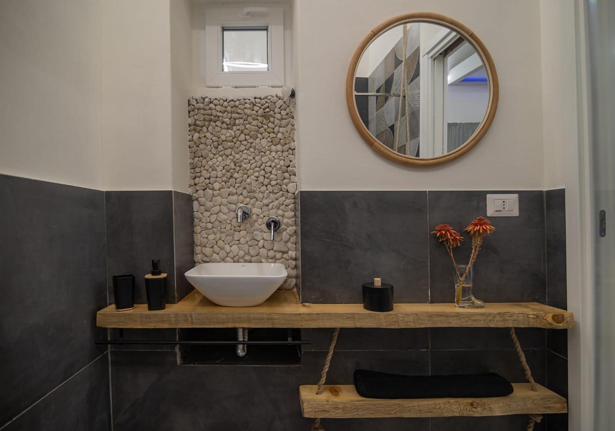 סירקוזה Essenza Suite Siracusa Con Jacuzzi Privata מראה חיצוני תמונה